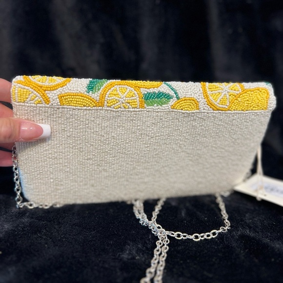🍋SOL AND MER VIRAL LEMON BEADED CLUTCH🍋NWT - Picture 8 of 14